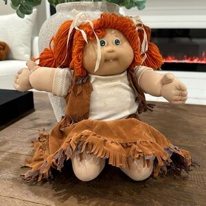 VINTAGE CABBAGE PATCH DOLL  RED HAIR ORIGINAL 1980's